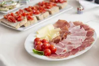 Hotel Maja - breakfast