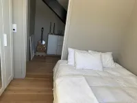 Serene Guest Room Retreat in Asker with Private Terrace - Homestay