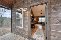 Modern Mountain Cabin Hot Tub & Fireplace - 4-Star