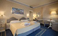 Hotel Bristol Buja - 5 estrellas
