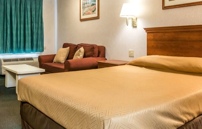 Rodeway Inn Madison Heights - Detroit