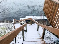 Charming Cabin Overlooking Rush Lake - Wifi