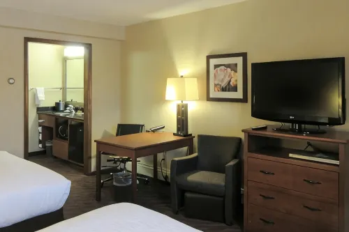 Quality Inn & Suites - Gym