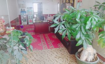 Aohan Banner Xinyue Hotel