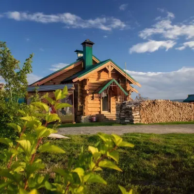 Zoloto Altaya Hotel Hotels near Kamenny Ostrov Miniature Park
