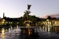 Palm Tropics Motel Hotels in Glendora