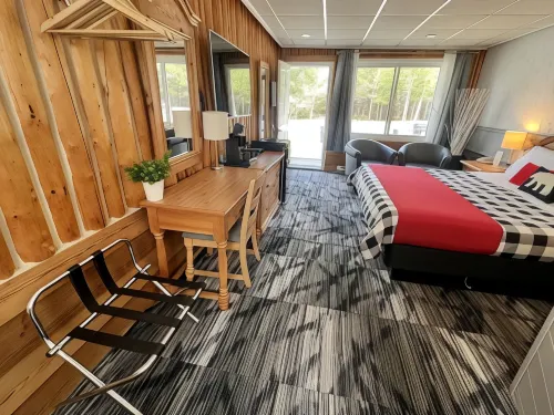 Mystic Isle Motel Hotels in Wawa