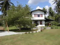 Cocoworld Bungalow Hotel dekat Arankele Maliyadeva Arahantha Senasanaya