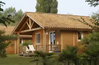Domaine du Roi Kysmar Hotels in Bommes