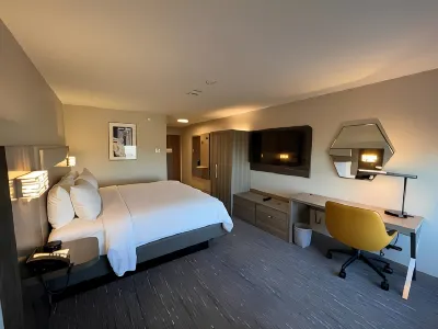 Holiday Inn Express Rensselaer Hotels in 