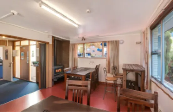 The Flaming Kiwi Backpackers Hotels in Queenstown