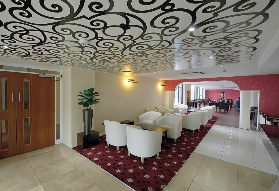 1. 라마다 버밍엄 ..