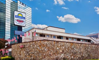 Hotel Bo, a Days Inn by Wyndham Chattanooga Downtown