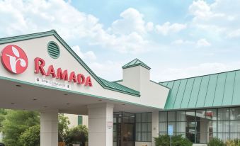Ramada by Wyndham Ellsworth / Bar Harbor - Housity