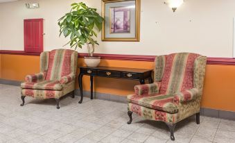 Days Inn & Suites by Wyndham Peachtree Corners/Norcross