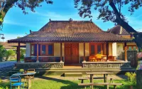 Omah Pitoe Yogya Homestay