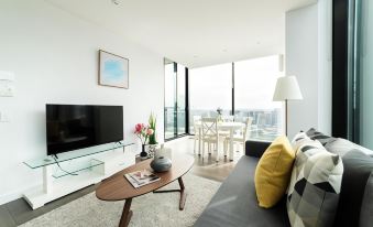 Melbourne Private Apartments - Collins Wharf Waterfront, Docklands