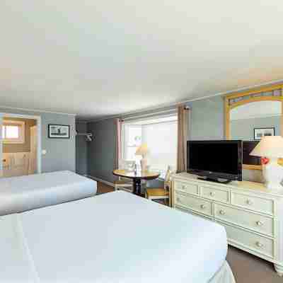 MV Surfside Hotel Rooms