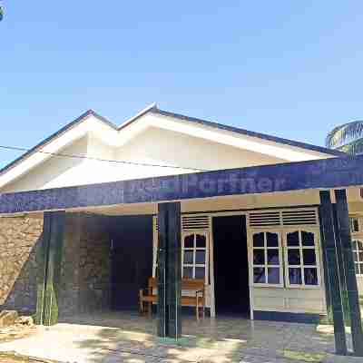 Guest House 88 Lahat RedPartner Hotel Exterior