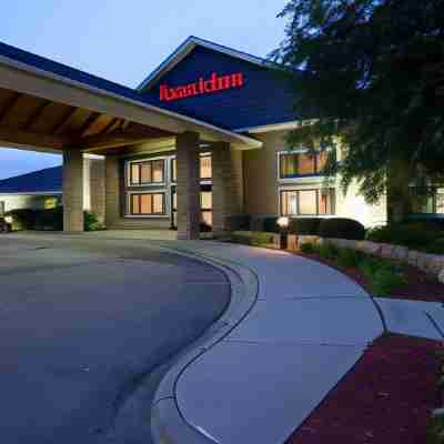 AmericInn by Wyndham Shakopee Near Canterbury Park Hotel Exterior