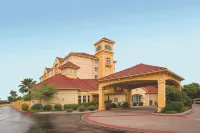 La Quinta Inn & Suites by Wyndham Mesa Superstition Springs Hotels near Mesa Gateway Airport