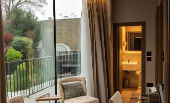 Merit Kensington Hotel