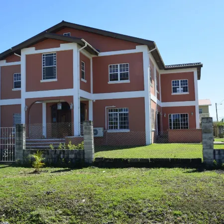 GM Suites Bed & Breakfast