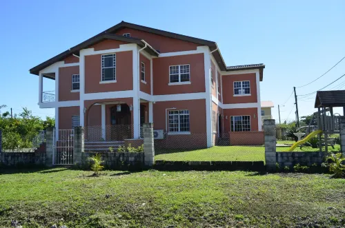 GM Suites Bed & Breakfast Hotels in Belmopan