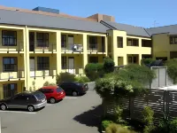 Victoria Court Motor Lodge Hotels in Веллінгтон