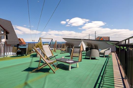 3. 노베 이즈비..