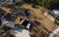 Gangjin Dahyang Sochuk Bed and Breakfast Hotels in Gangjin-gun