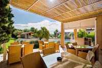 Hotel Ca'n Bonico - parking