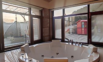 Regenta Resort Mars Valley View Shoghi