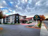 La Quinta Inn by Wyndham Fresno Yosemite - Pools