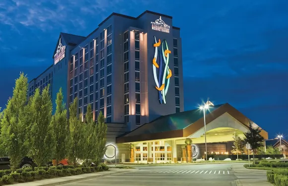 圖拉利普度假村