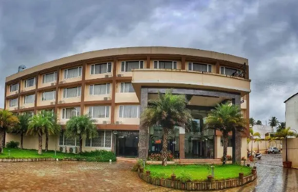 綠色大使館酒店