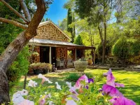 Jacobs Creek Retreat Hotels in Tanunda