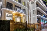 Mari Hotel