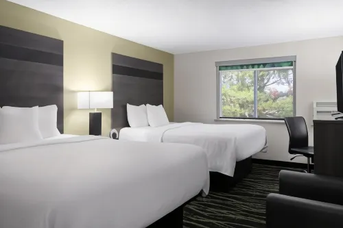 Baymont by Wyndham Liberty MO Hotels in Liberty