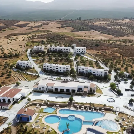 Resort Hotel El Cortijo & Spa