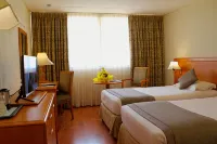 Lou'Lou'a Beach Resort Sharjah - ที่มีบาร์
