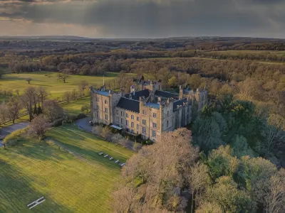 Lumley Castle Hotel Отели в г. 