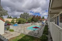 Super 8 by Wyndham Petaluma Hotels in Petaluma