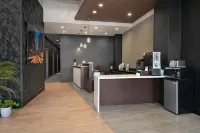 Quality Inn Center City - 2-Star