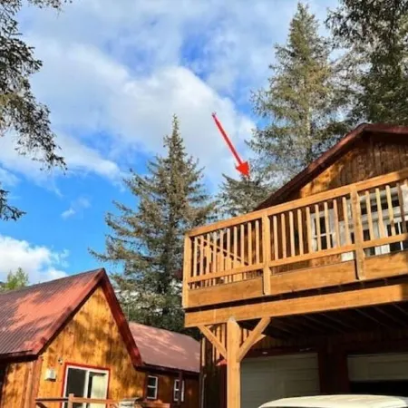 Eagles Nest & Mountain View