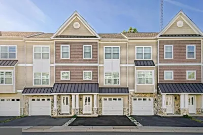 Pristine 4BR/3.5BA, Pool, Walk/bike to shops/beach Hotels near Rehoboth Beach Public Beach