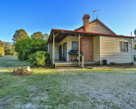 Mountain View Motor Inn & Holiday Lodges Hotels in Halls Gap