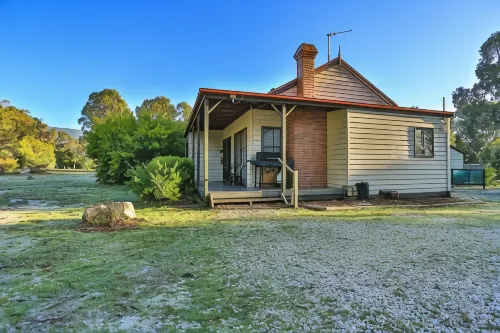 Mountain View Motor Inn & Holiday Lodges Hotels in Stawell