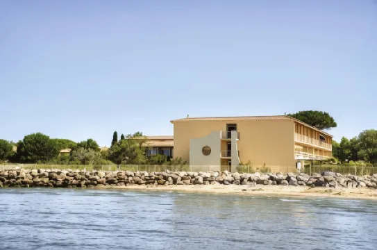 Sowell Family Grau du Roi