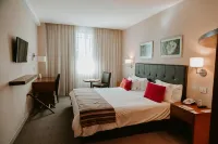 Howard Johnson by Wyndham Yerba Buena Hotels in 